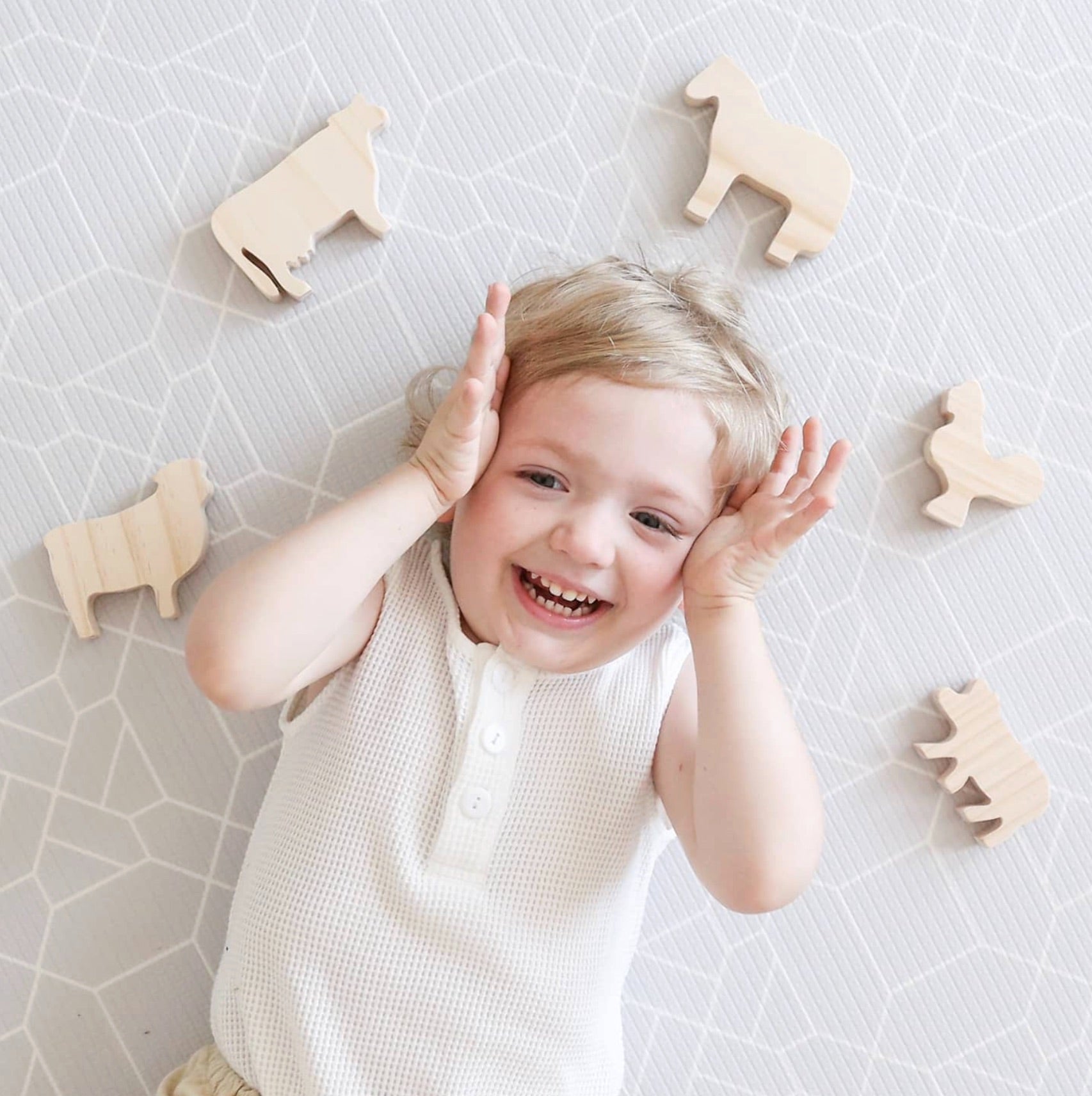 Forrest / Grey - Padded Playmat - Round